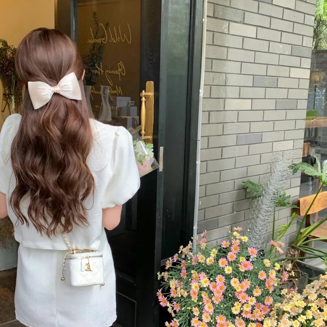 《明天以后》封面